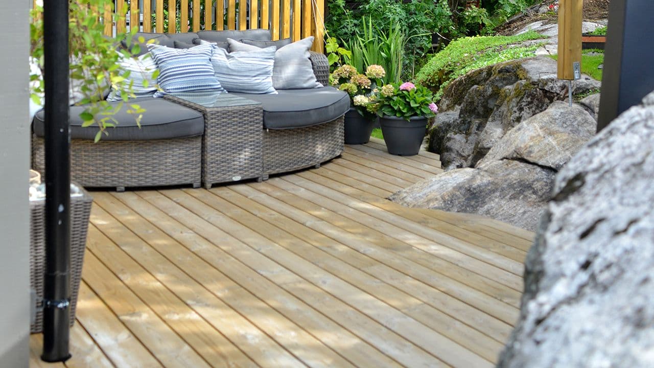 Cu-impregnerte terrassegulv fra Bergene Holm.