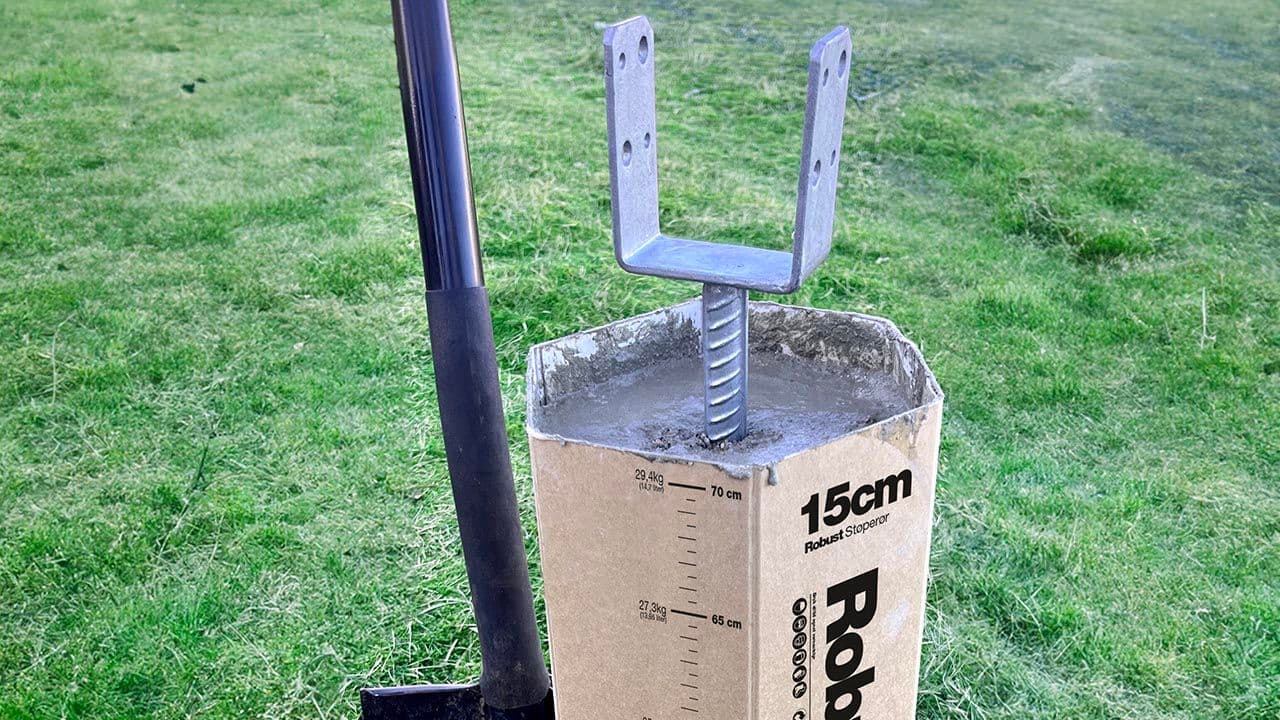 Støperør som er fylt og har et innovativt klaffsystem.