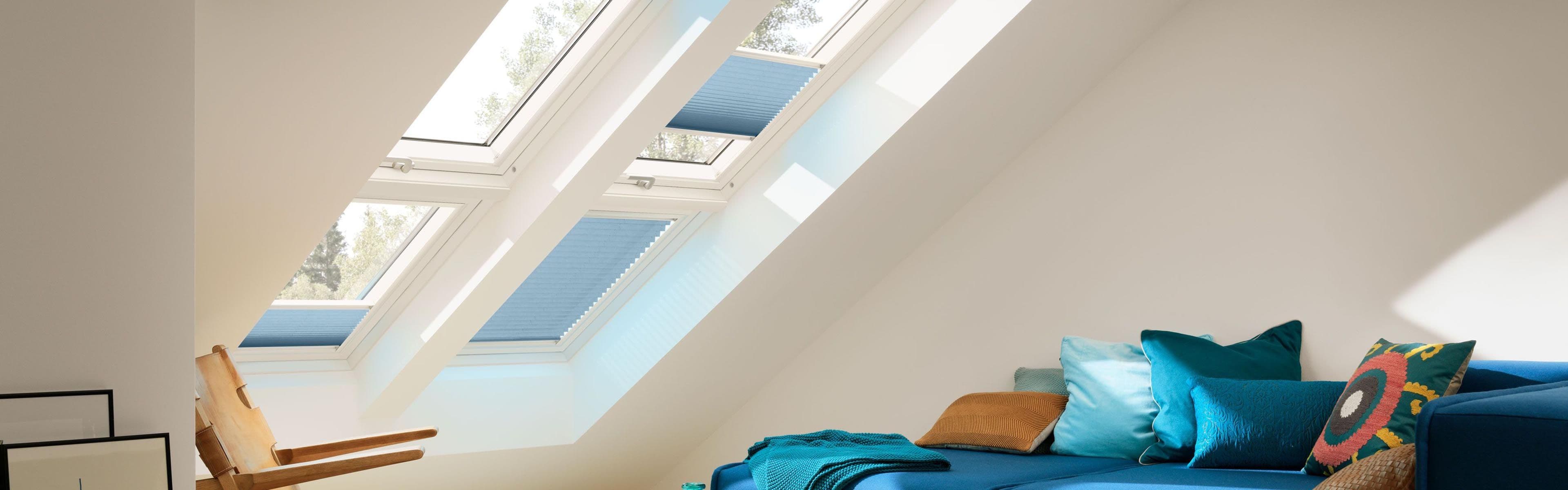 Loftstue med takvindu.