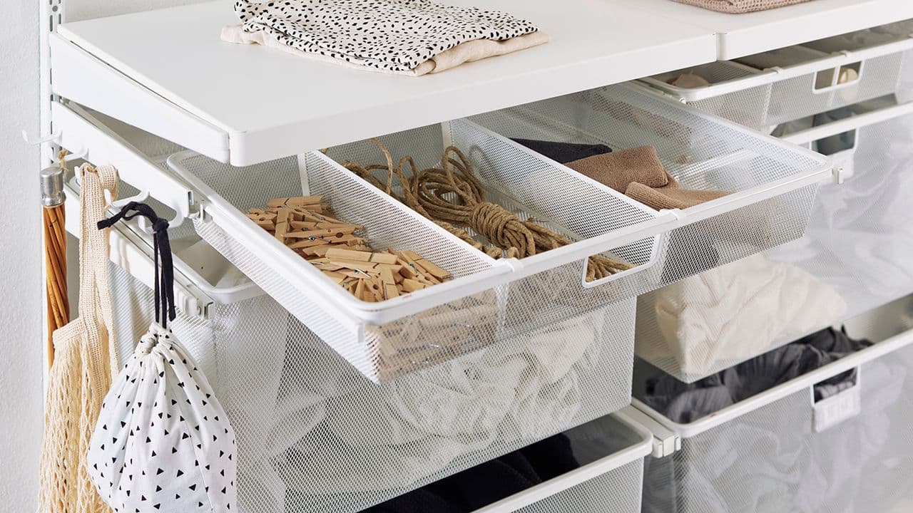 Oppbevaring til klesvask på bad.